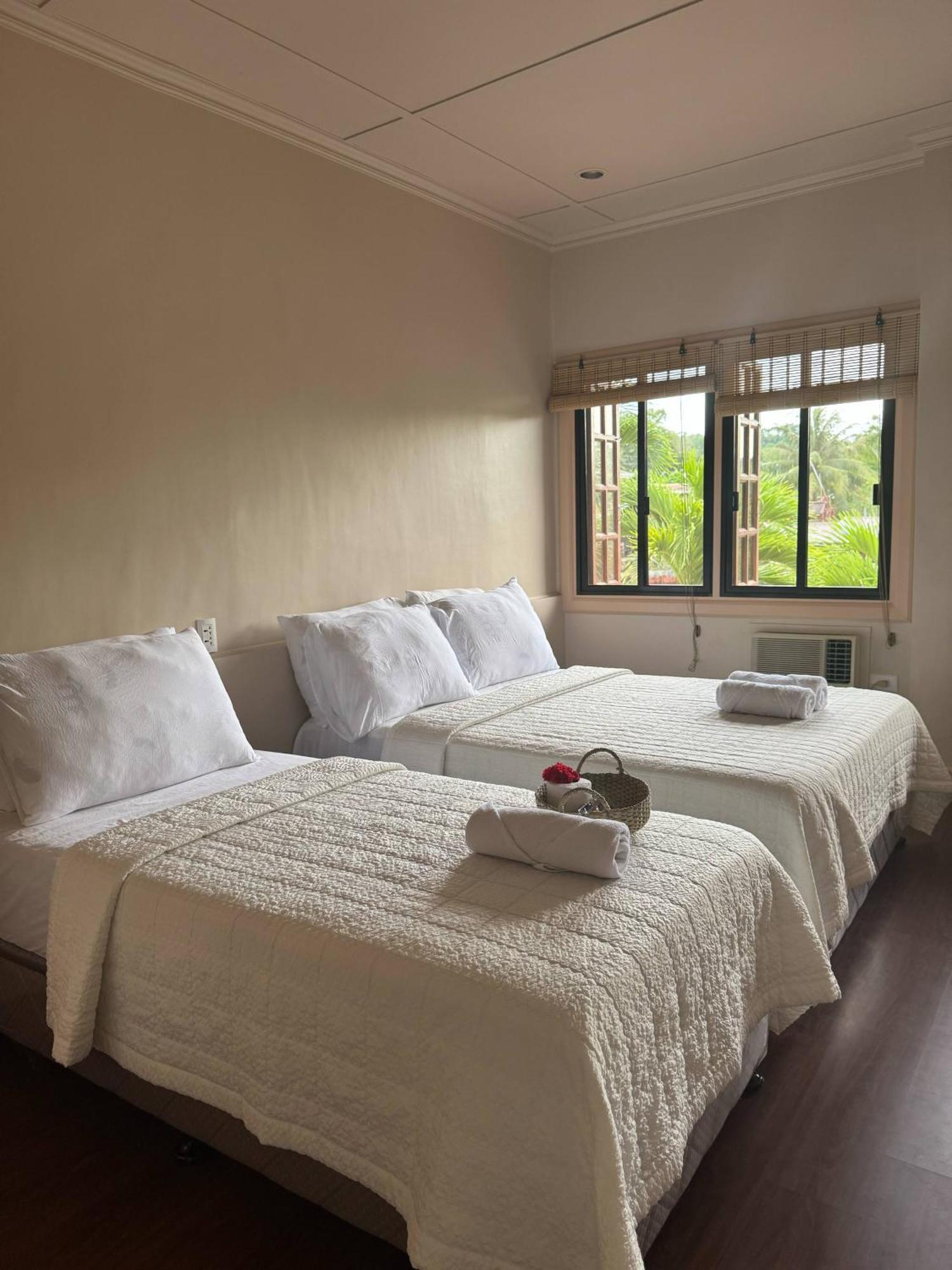 Stefanie Grace Paradise Inn لوبوكْ المظهر الخارجي الصورة